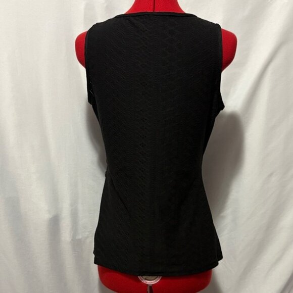 Chic Black Sleeveless Wrap Tank Top - Picture 4 of 7